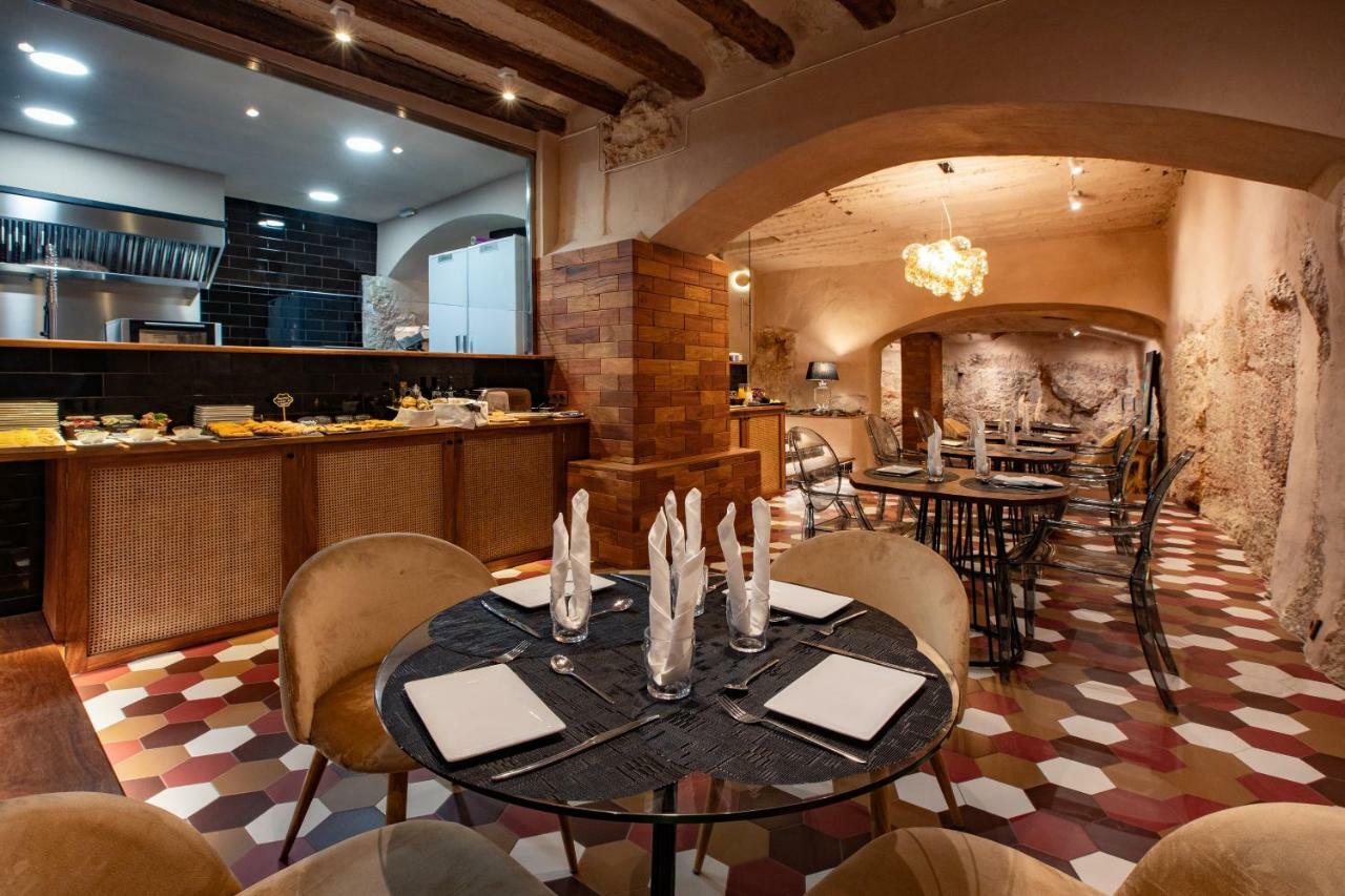 El Palauet Del Priorat Otel Cornudella de Montsant Dış mekan fotoğraf