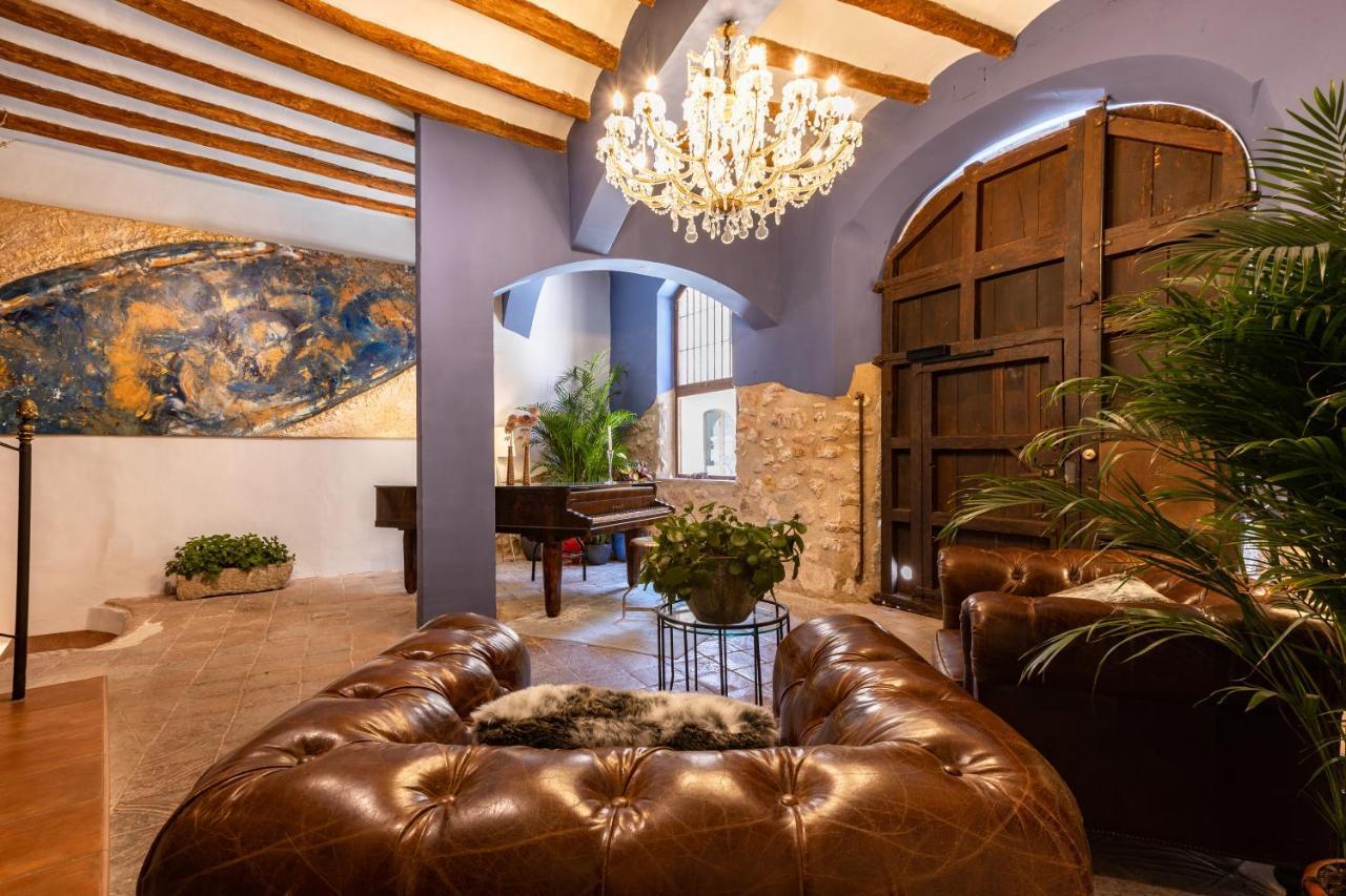 El Palauet Del Priorat Otel Cornudella de Montsant Dış mekan fotoğraf